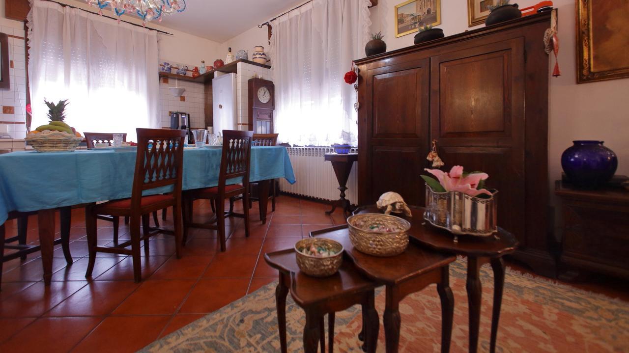 B&B Domus 시르미오네 외부 사진